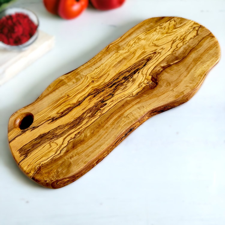 Charcuterie for 2 Irregular Board with Handle | 2024 Made of Olive Wood