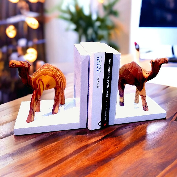 Camel Bookends